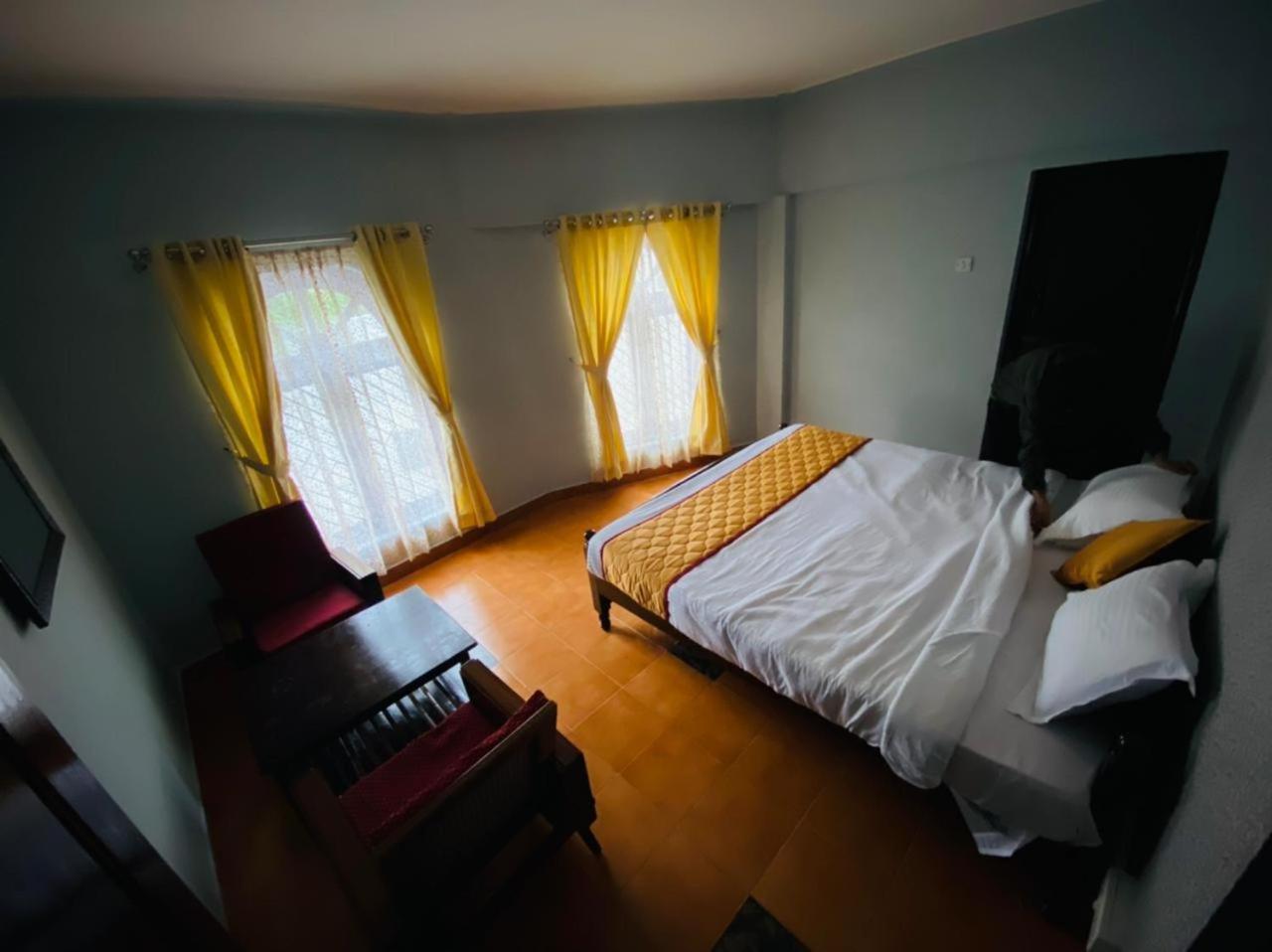 Bob Leisure Hotel อูตี ภายนอก รูปภาพ