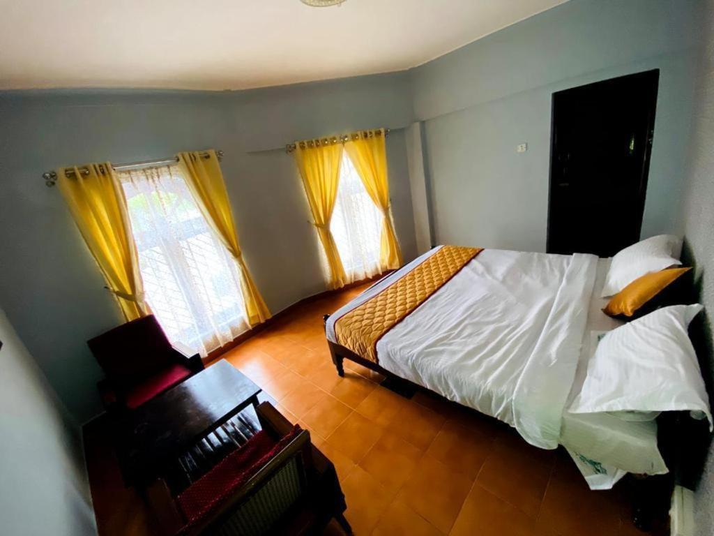 Bob Leisure Hotel อูตี ภายนอก รูปภาพ