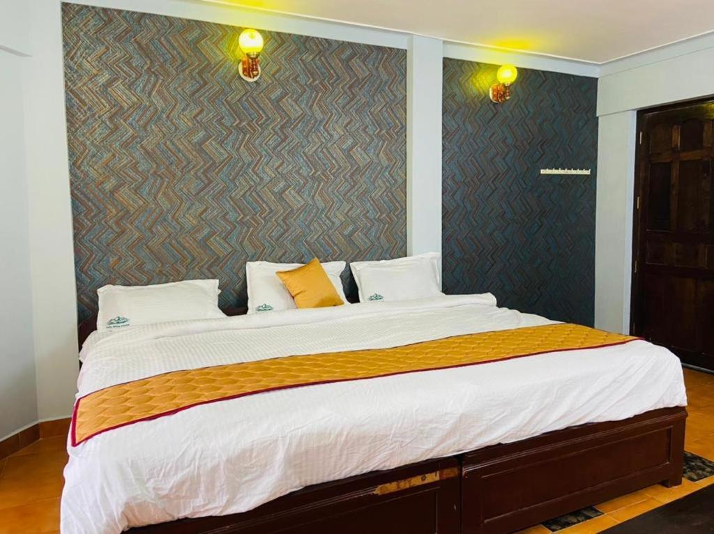 Bob Leisure Hotel อูตี ภายนอก รูปภาพ