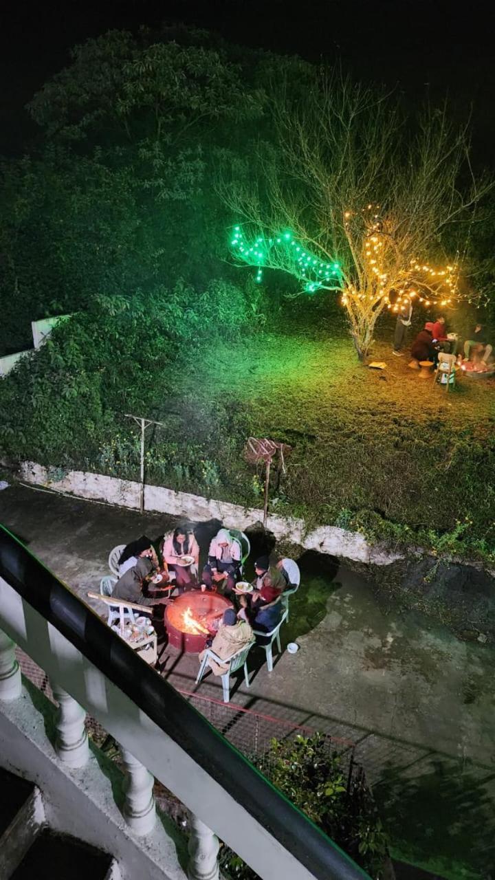 Bob Leisure Hotel อูตี ภายนอก รูปภาพ